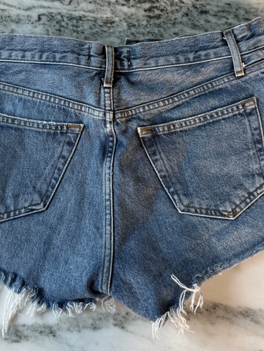 AGOLDE Parker denim shorts